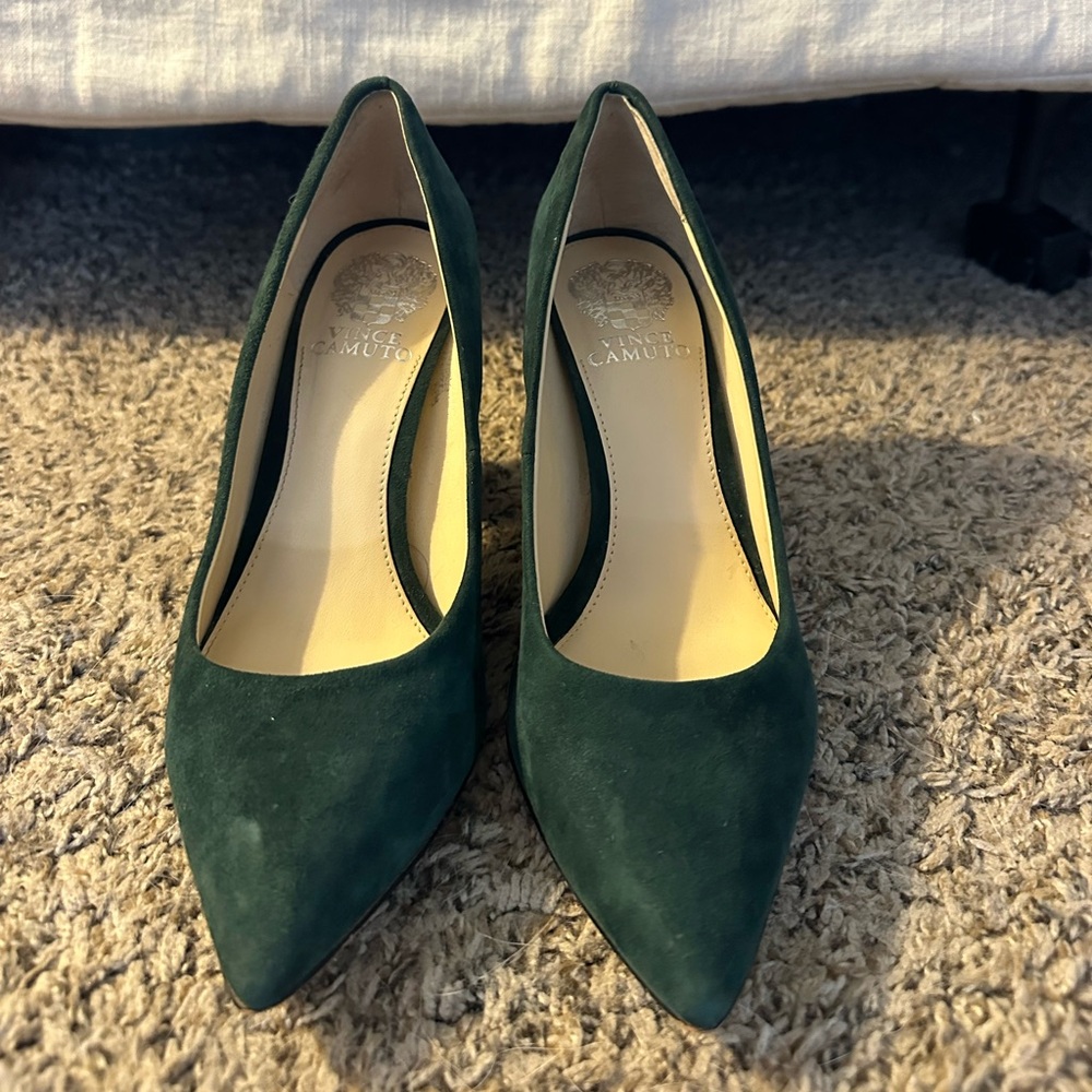 Vince Camuto Green Suede Heels | size: 8.5